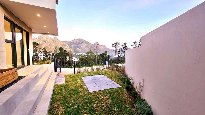 1 Bedroom Property for Sale in Hout Bay Western Cape